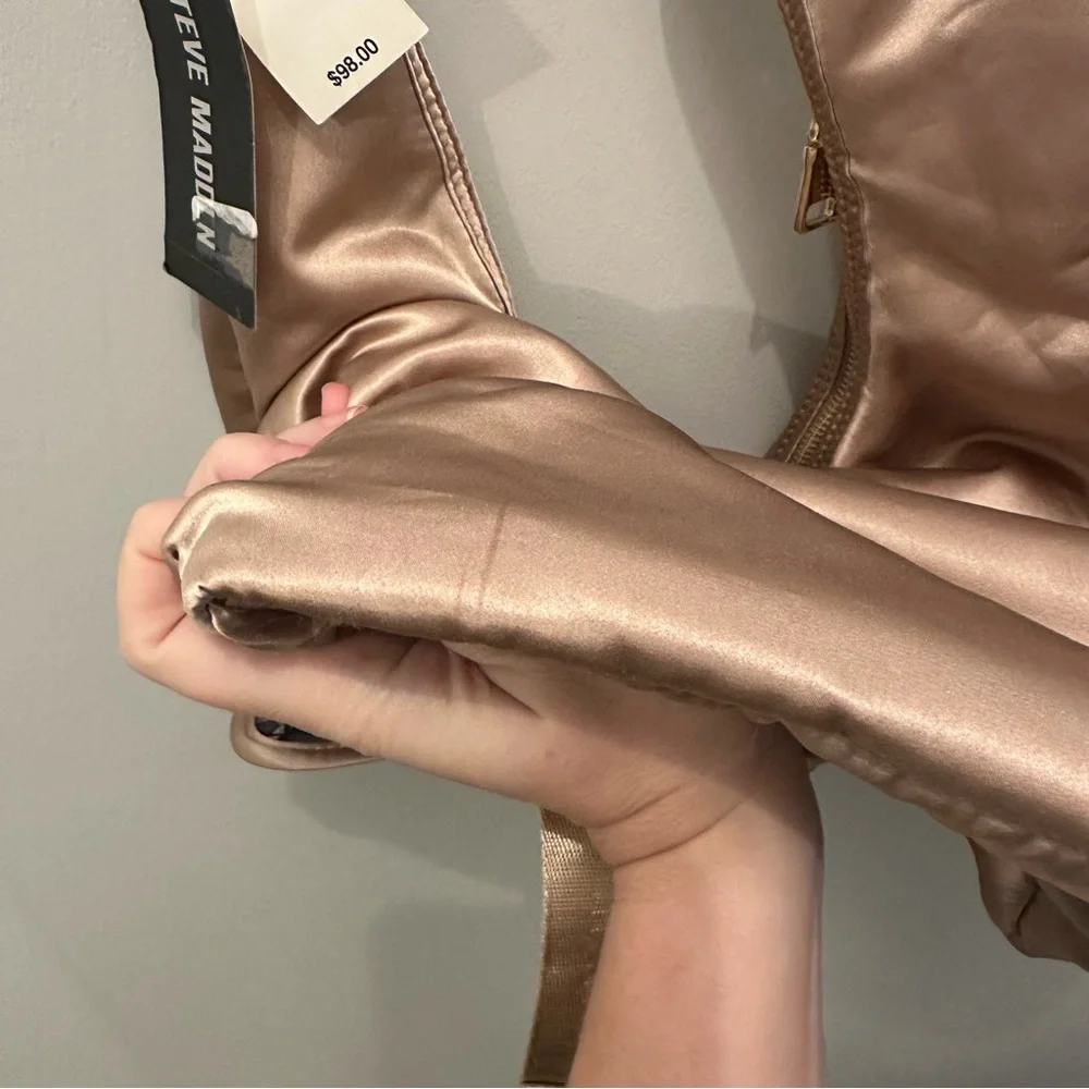 NWT Steve Madden Cole Satin Large Hobo Champagne